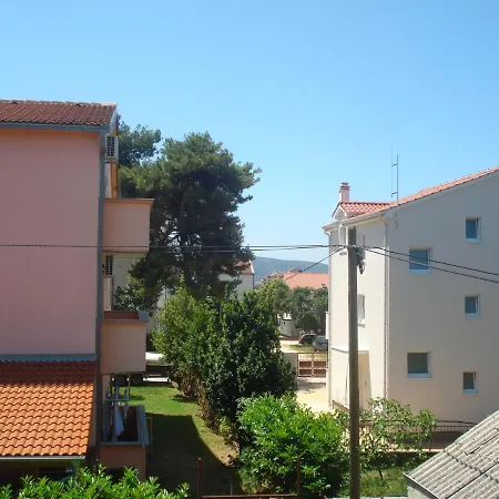 Apartments With Parking Space Biograd Na Moru - 15661 Apartmán Biograd Na Moru