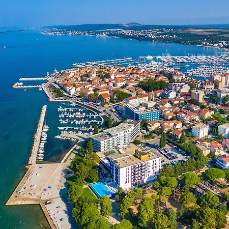 Apartamento Apartments With Parking Space Biograd Na Moru - 15661