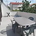 Apartments With Parking Space Biograd Na Moru - 15661 Appartement