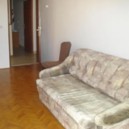 Apartament With Parking Space - 15661 *