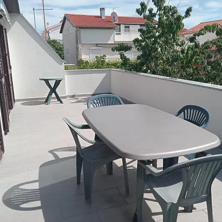 With Parking Space - 15661 Apartament